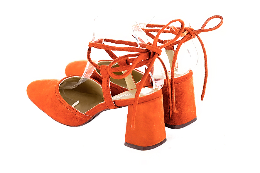 Women's clementine orange elegant closed-toe heels, with crossed straps. Round toe. High flare heels - Rear view